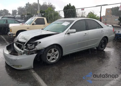 2004 Toyota Camry Se V6 z USA, uszkodzony, nr VIN JTDBA32K940006102